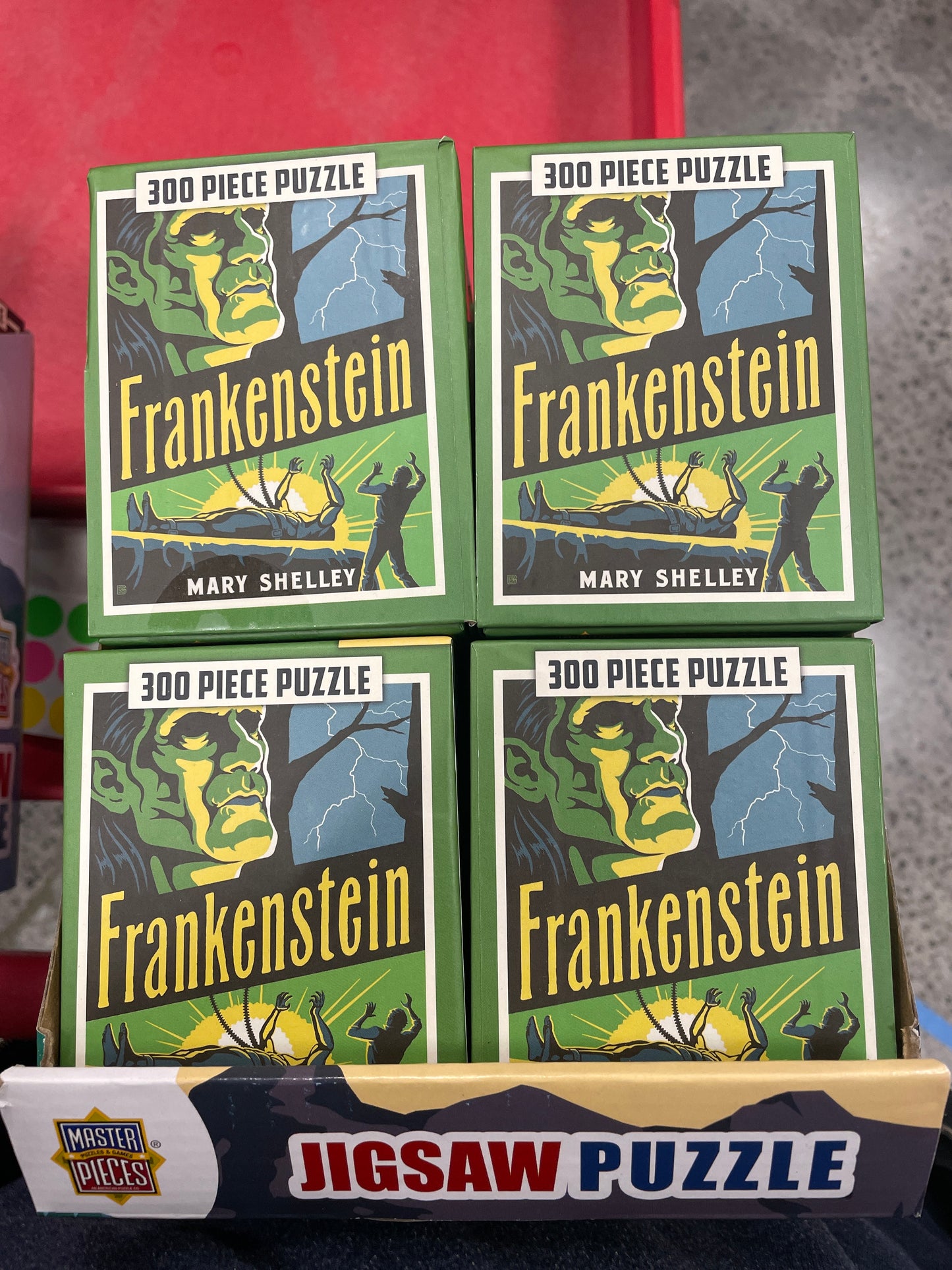 Frankenstein 300 piece puzzle new