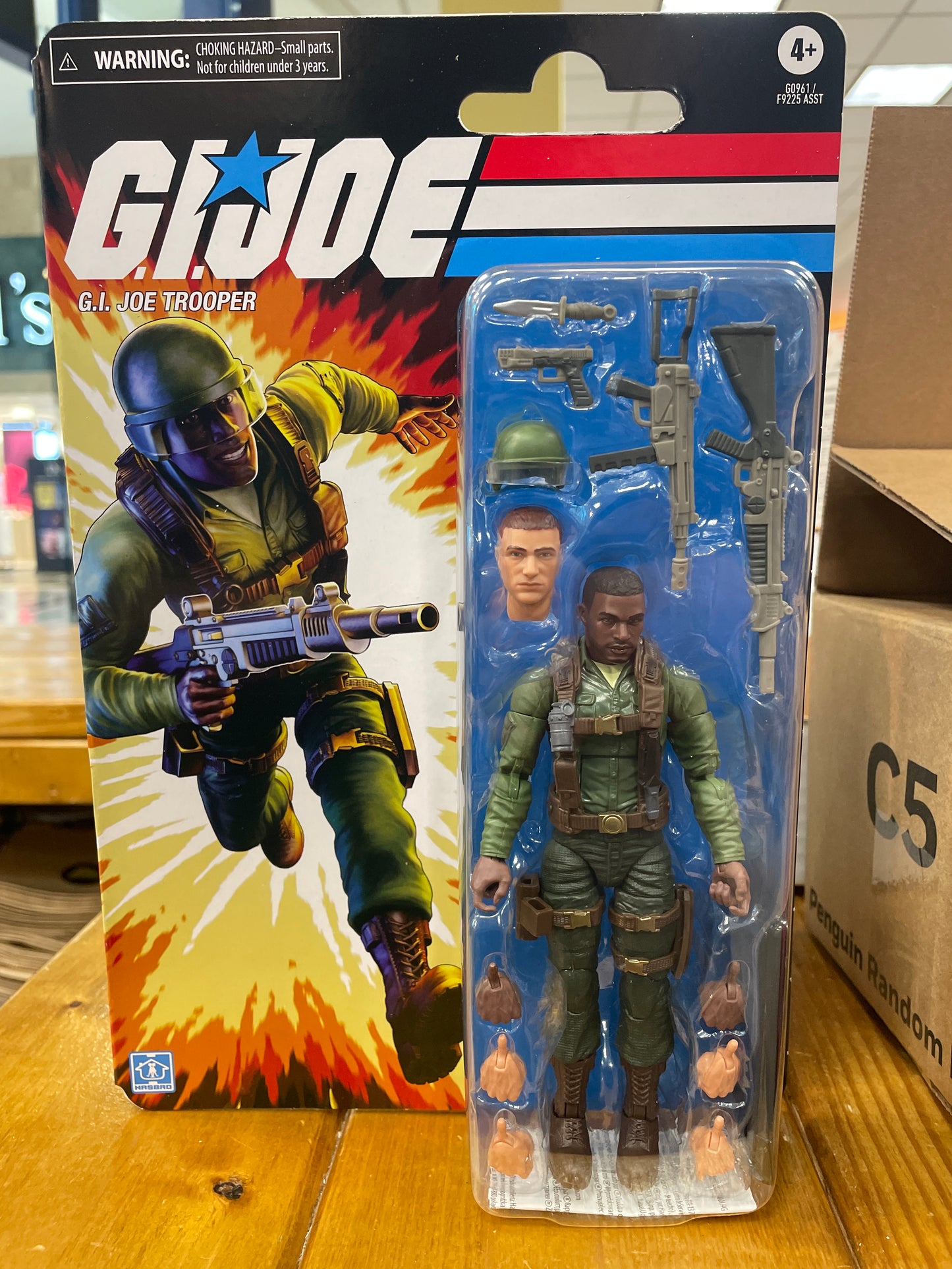 Hasbro Collectibles - G.I. Joe - Classified Series - Retro Cardback GI Joe Trooper - Infantry action figure