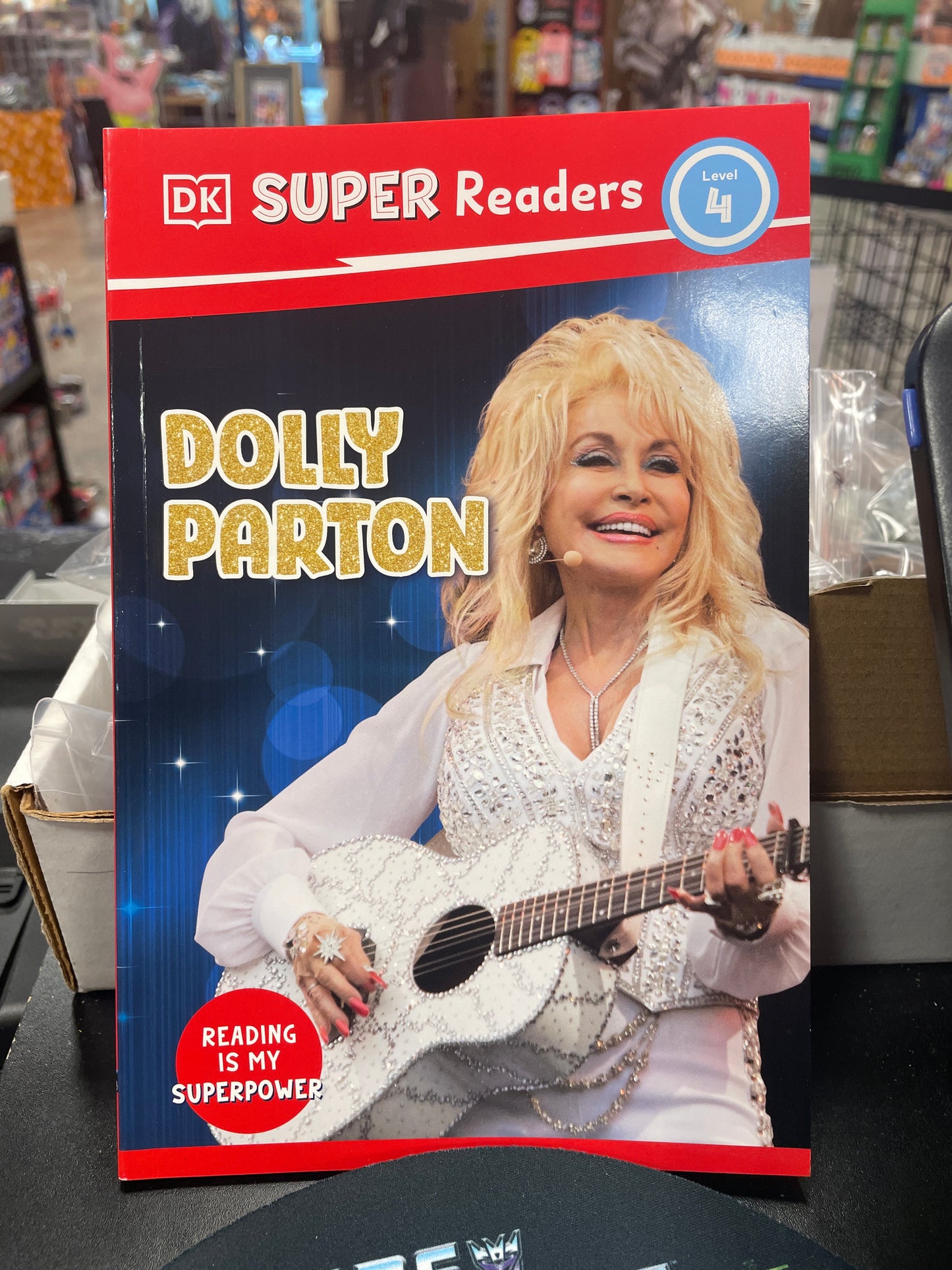 DK SUPER Readers Dolly Parton