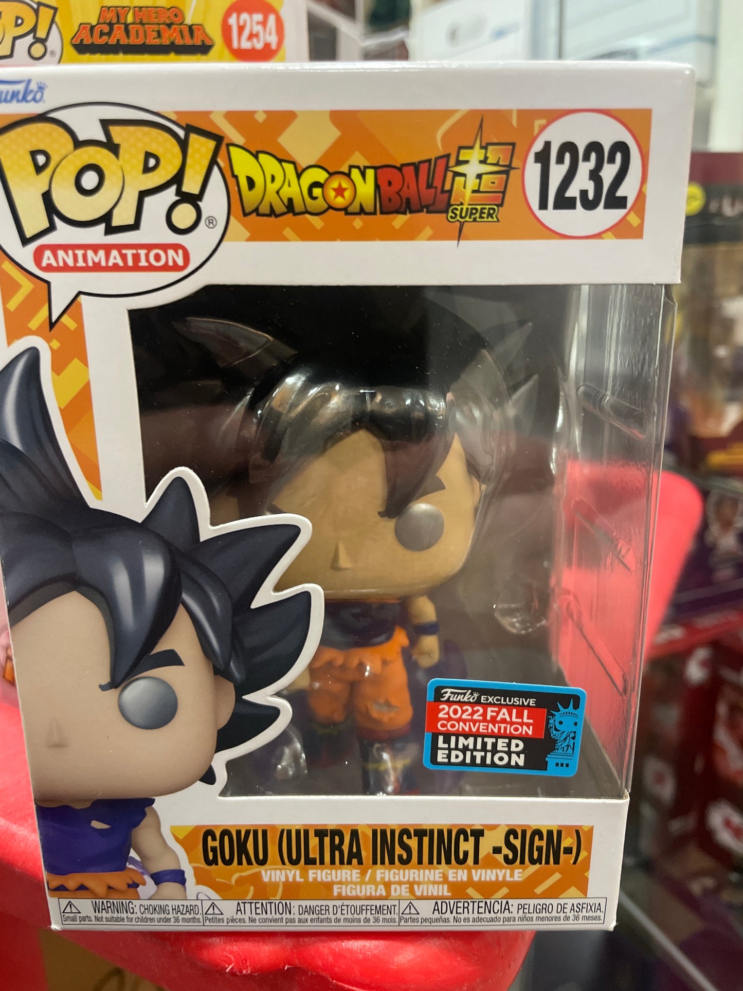 Dragonball Z Goku ultra instinct sign exclusive Funko Pop! Vinyl figure anime
