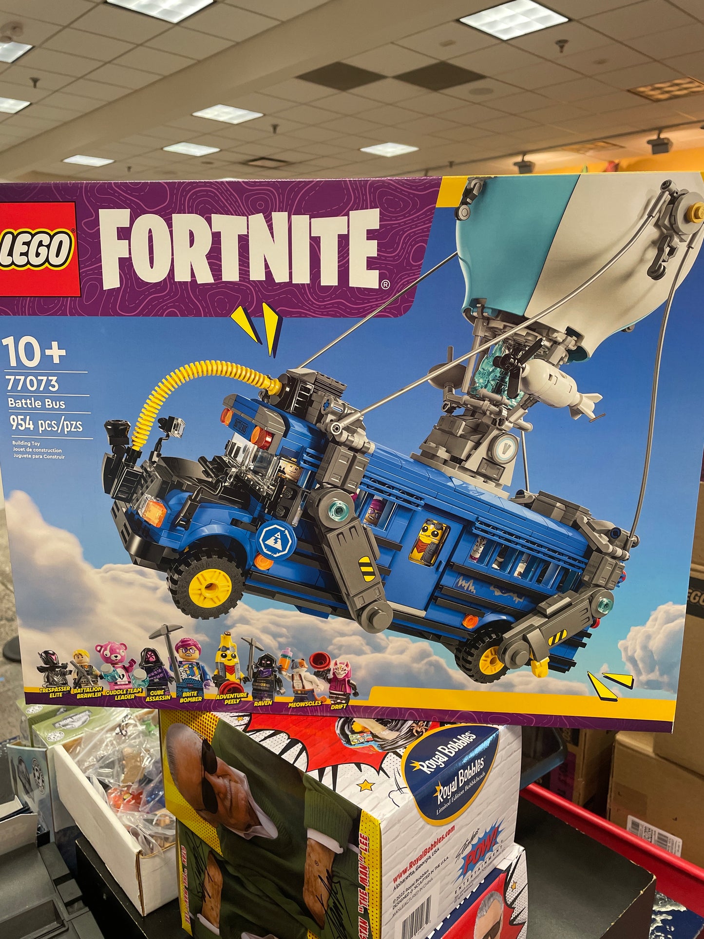 LEGO Fortnite 77073 battle Bus
