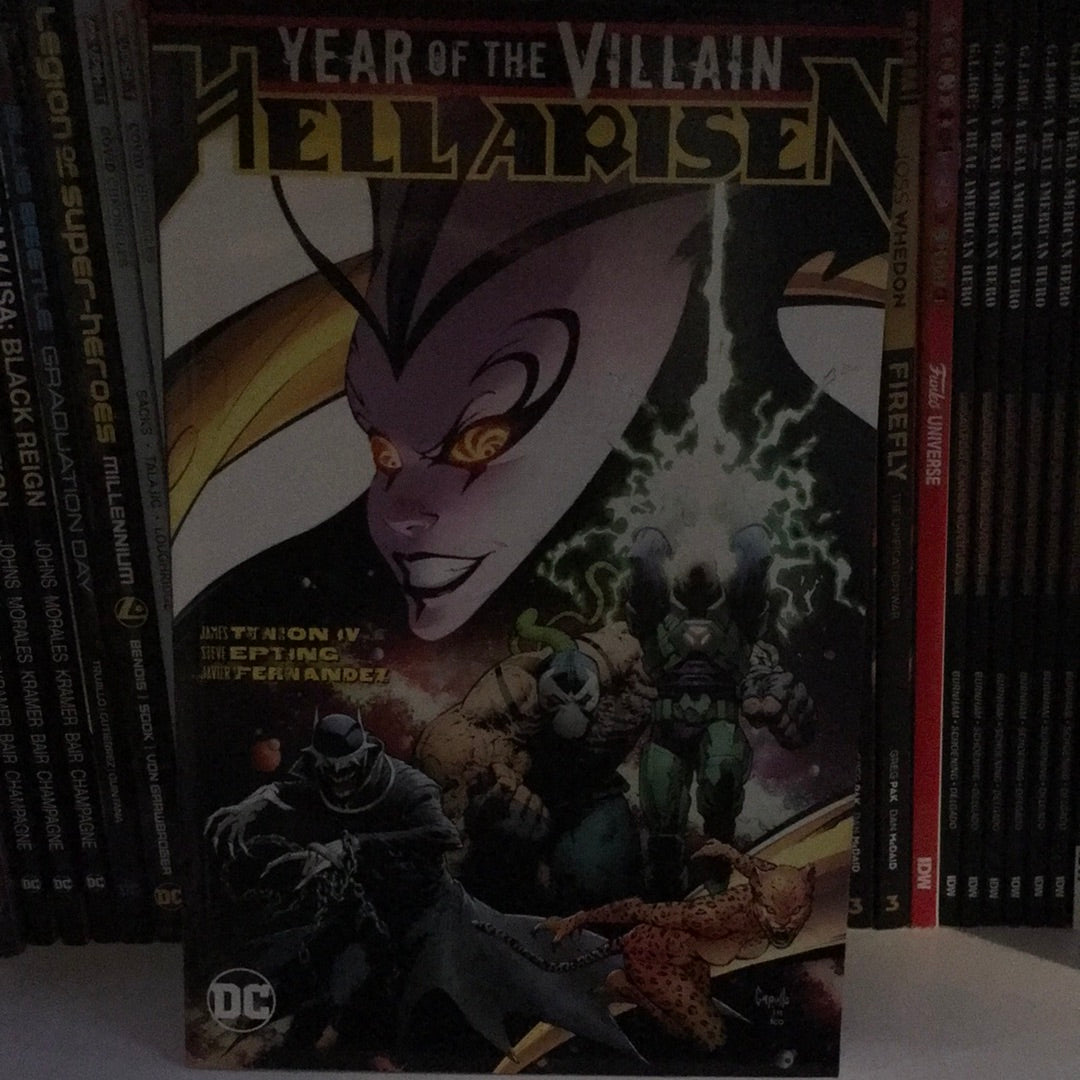DC - Year of the Villian Hell Arisen - Graphic Novel