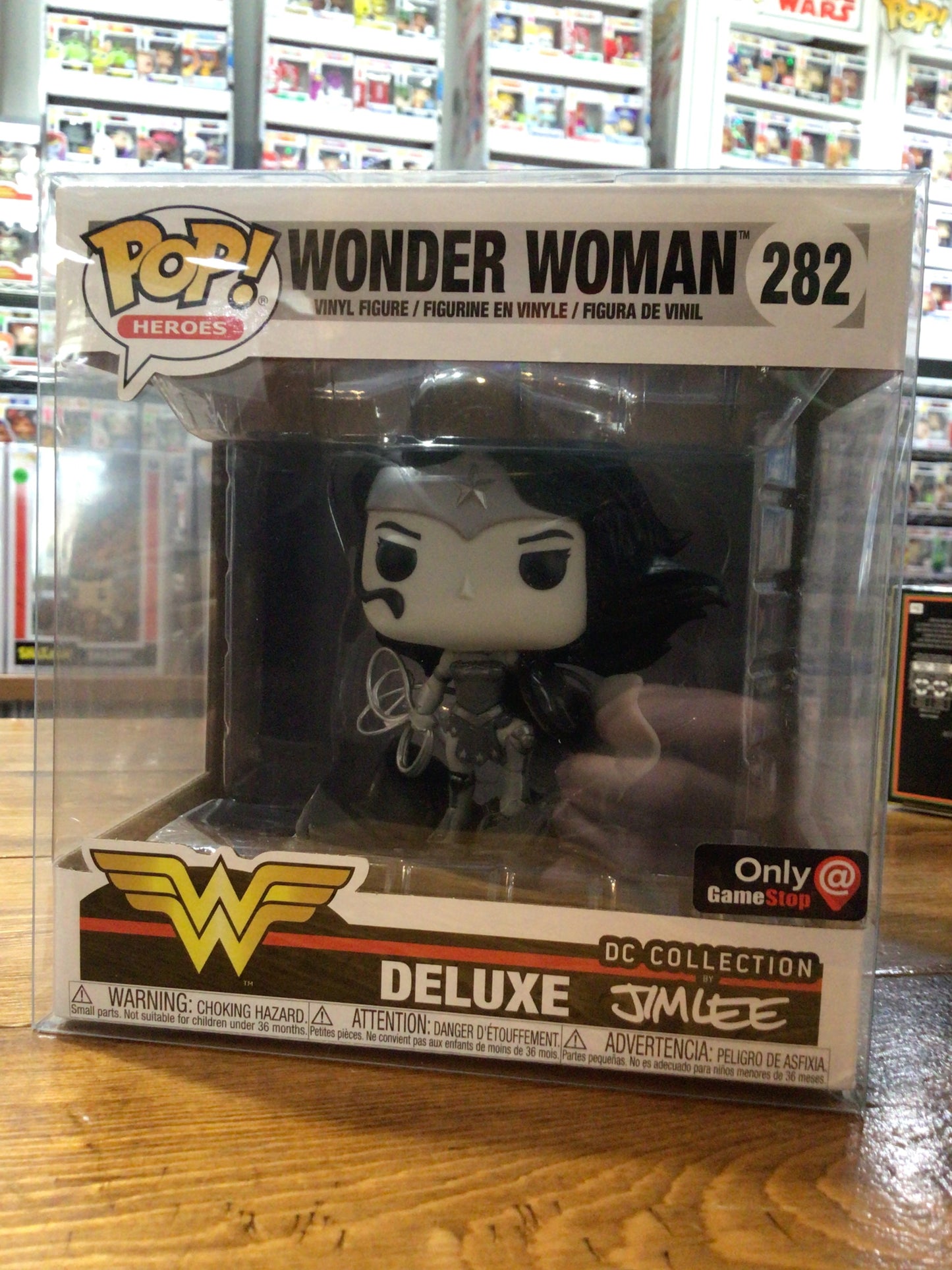 Wonder Woman deluxe exclusive 282 Jim Lee Funko Pop! Vinyl figure dc comics