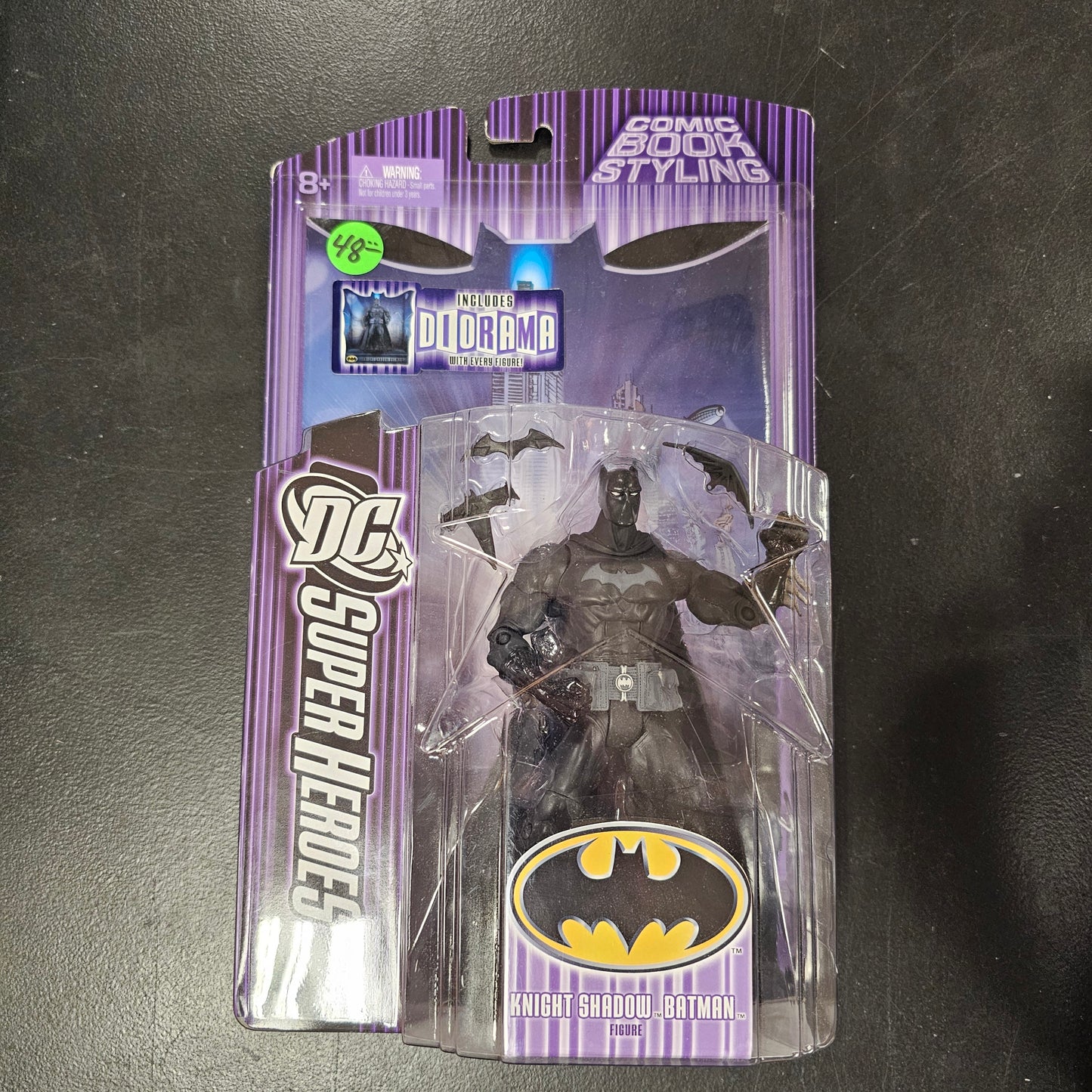 DC Comics - Knight Shadow Batman - Select Sculpt Series Action Figure