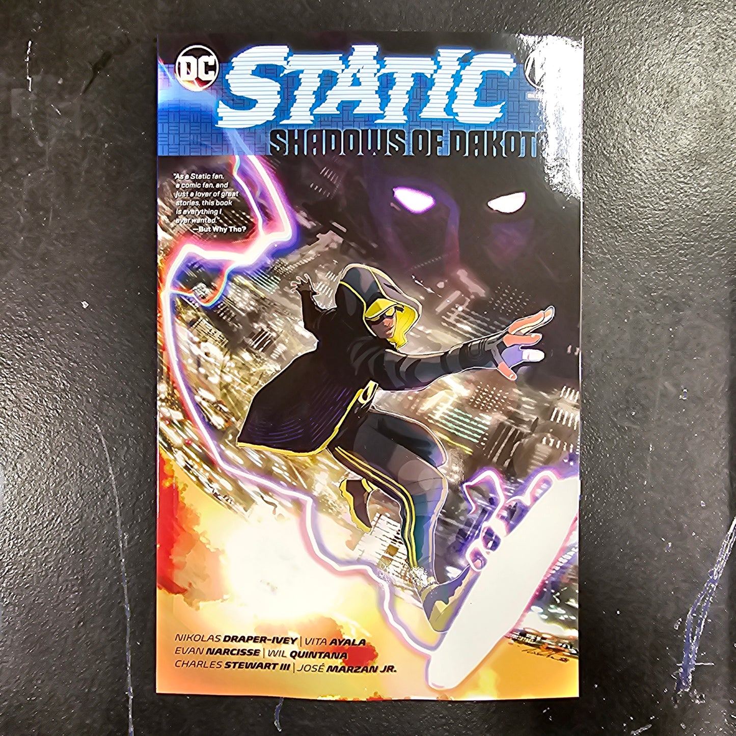 DC Comics - Static: Shadows of Dakota - GRAPHIC NOVEL