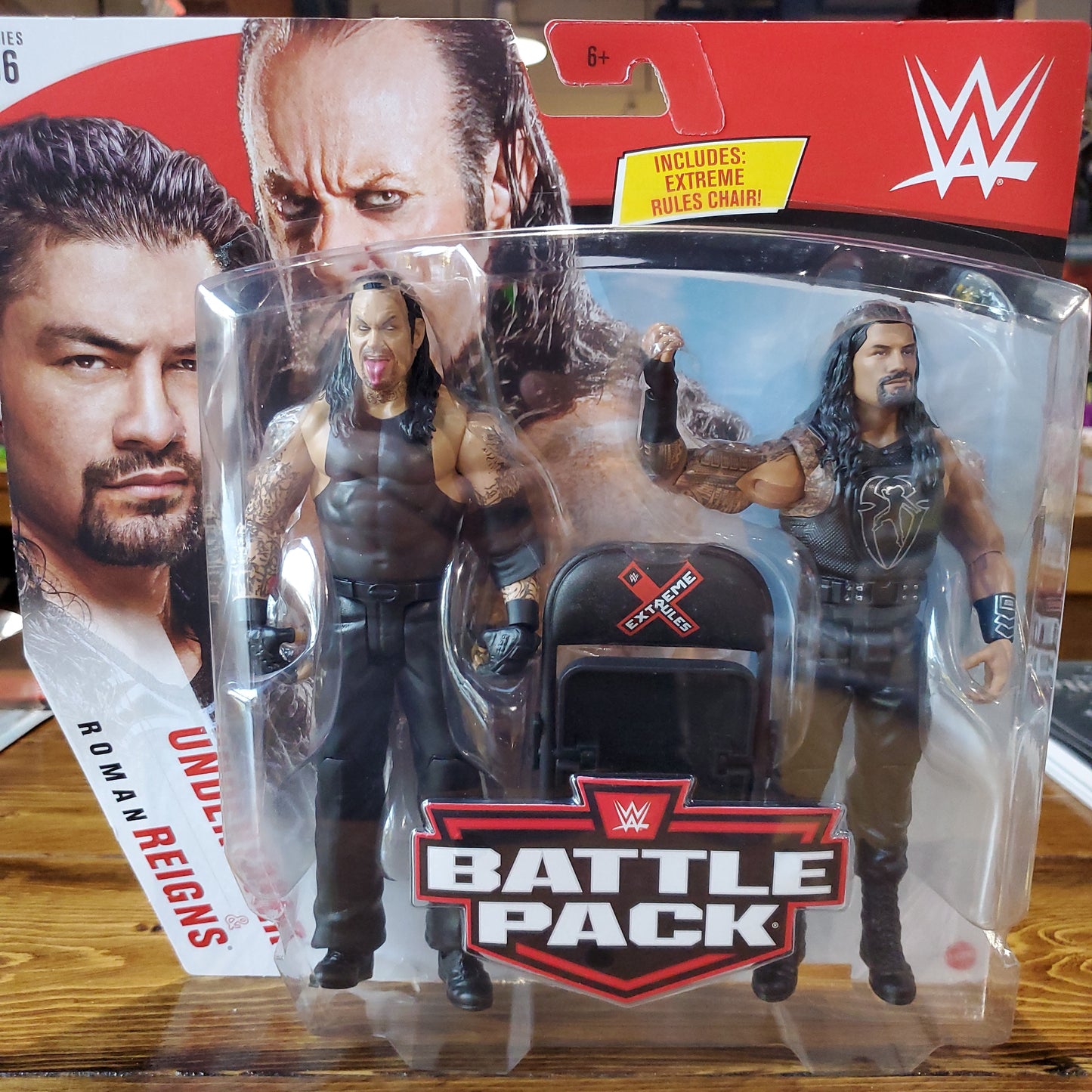 WWE - Battle Pack - Roman Reigns and the Undertaker