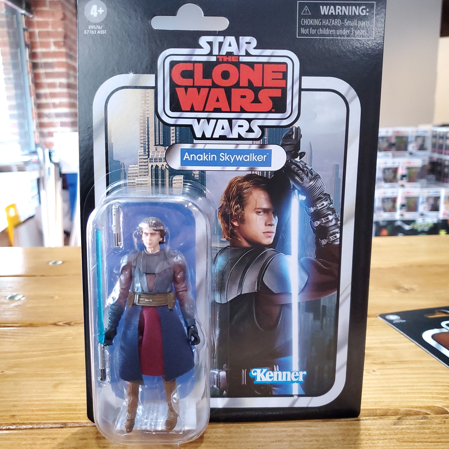 Star Wars Clone Wars Anakin Skywalker Action Figure