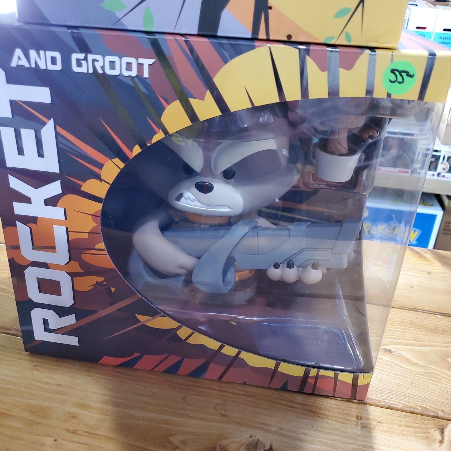 MARVEL Vinyl Sugar Rocket and Groot STATUE