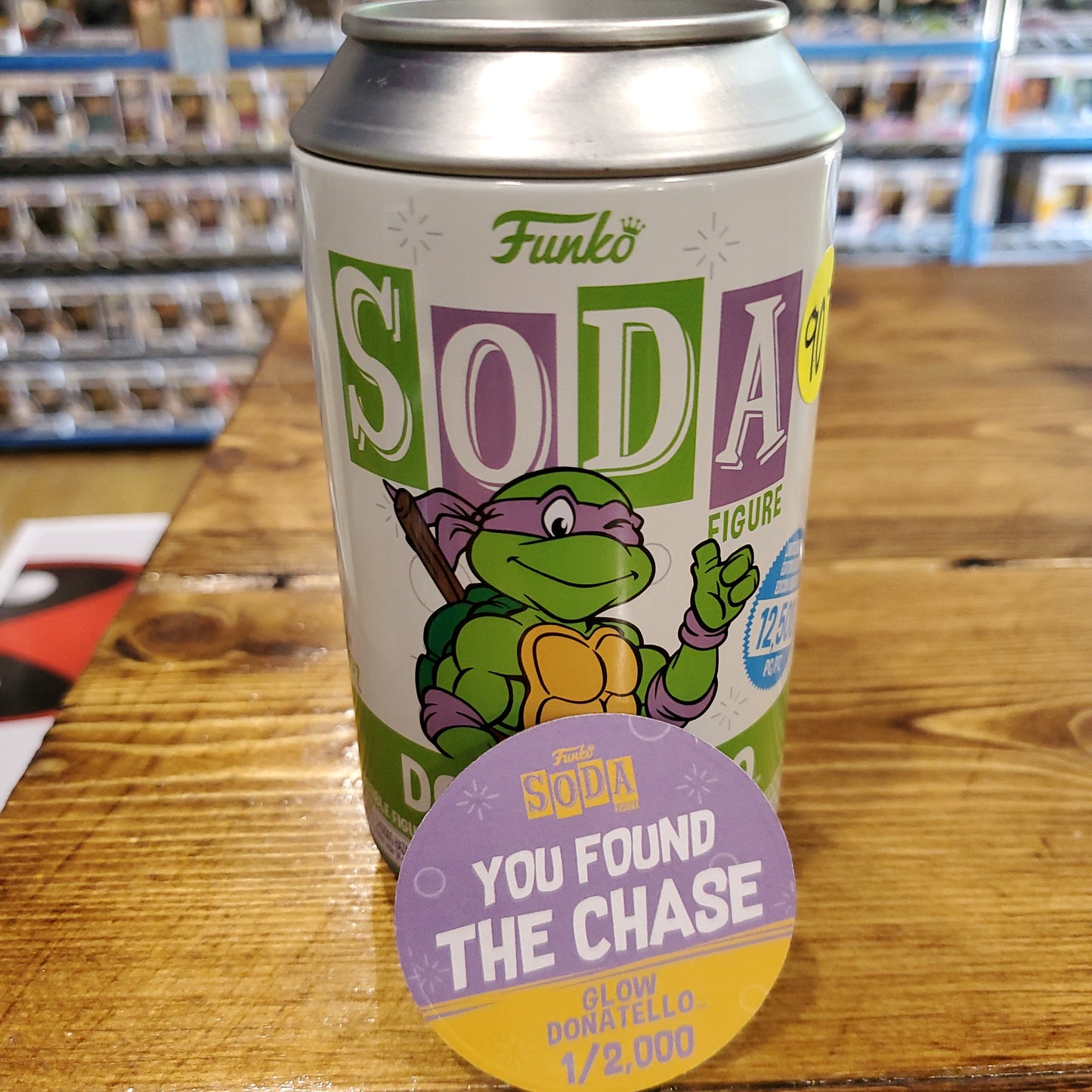 TMNT Donatello Vinyl Soda sealed Mystery Funko figure