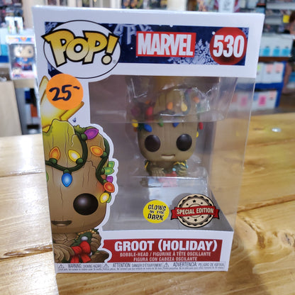 Marvel - Sitting Groot (Holiday) #530 GITD - Exclusive Funko Pop! Vinyl Figure