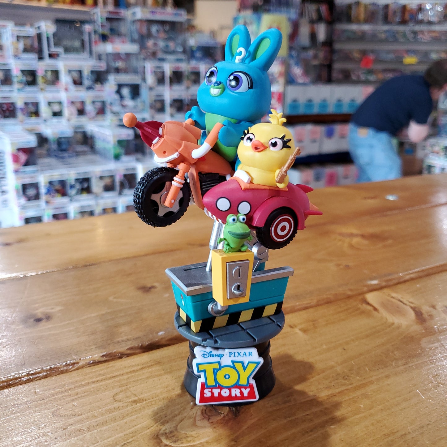 Disney Toy Story - Bunny & Ducky Coin Ride - Diorama D-Stage 062