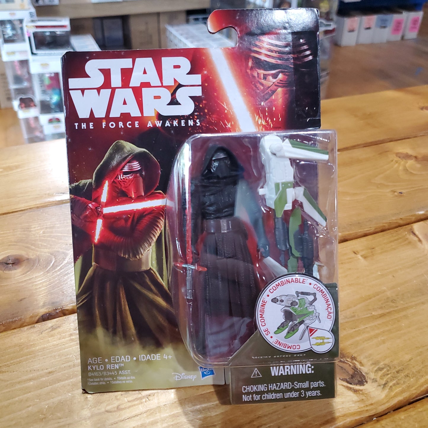 Star Wars: Force Awakens - Kylo Ren - Hasbro Action Figure