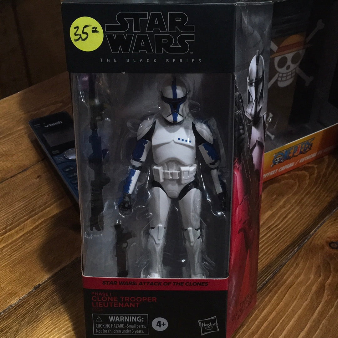 Star Wars lieutenant clone trooper Black Series action figure