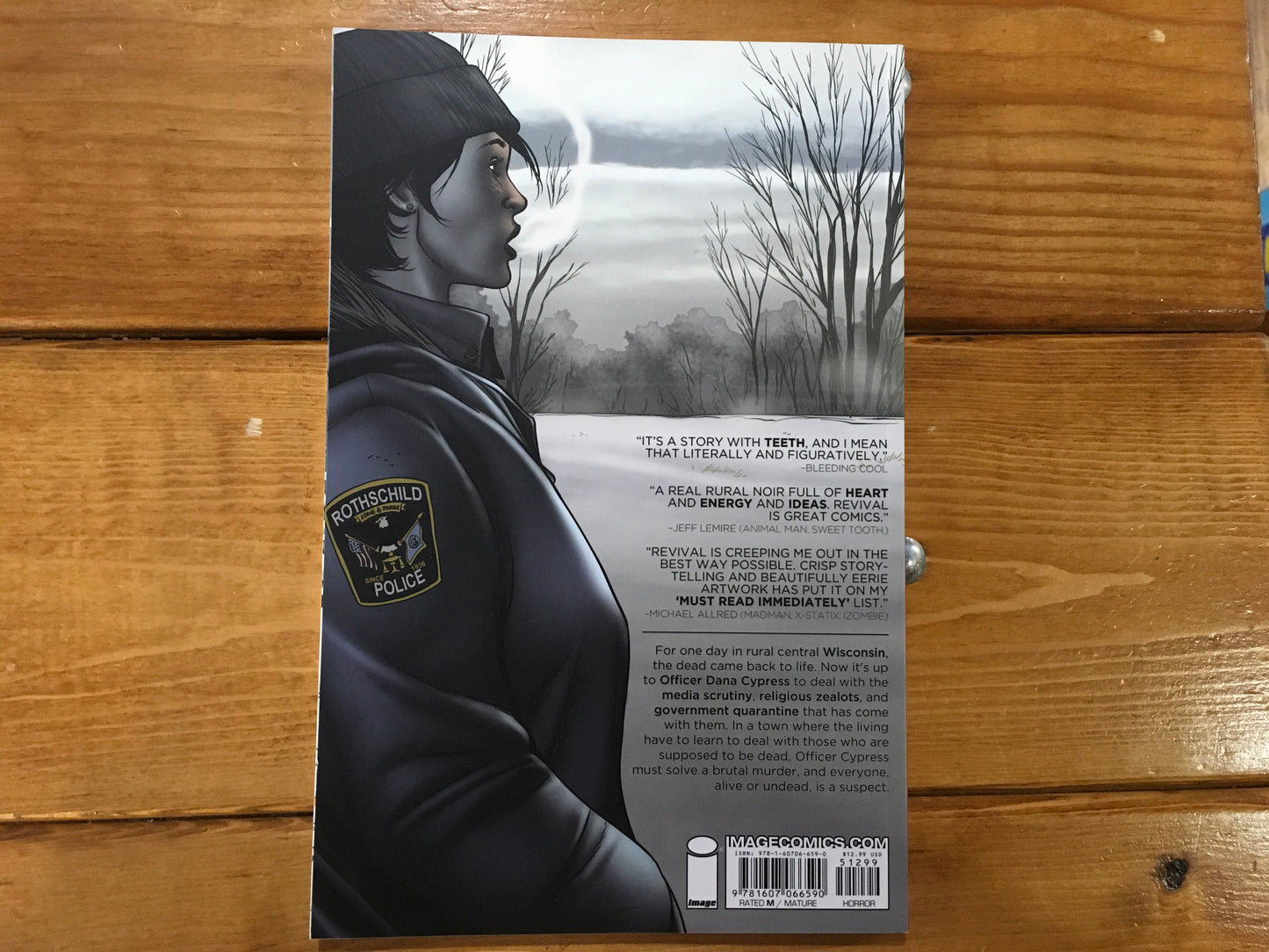 Revival vol 1 Graphic Novel