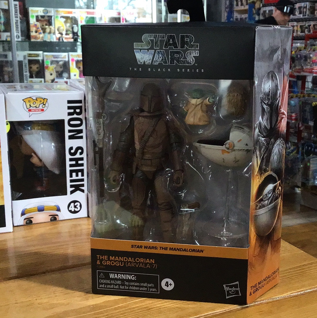 Star Wars: the Mandalorian - Mando and Grogu Black Series Action Figure