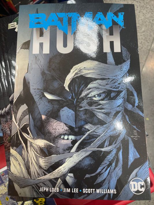 DC Comics Batman: Hush GRAPHIC  NOVEL