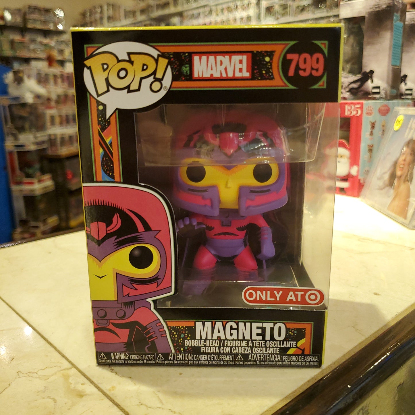 Marvel X-men - Magneto #799 (BLKLT) - Funko Pop! Vinyl Figure