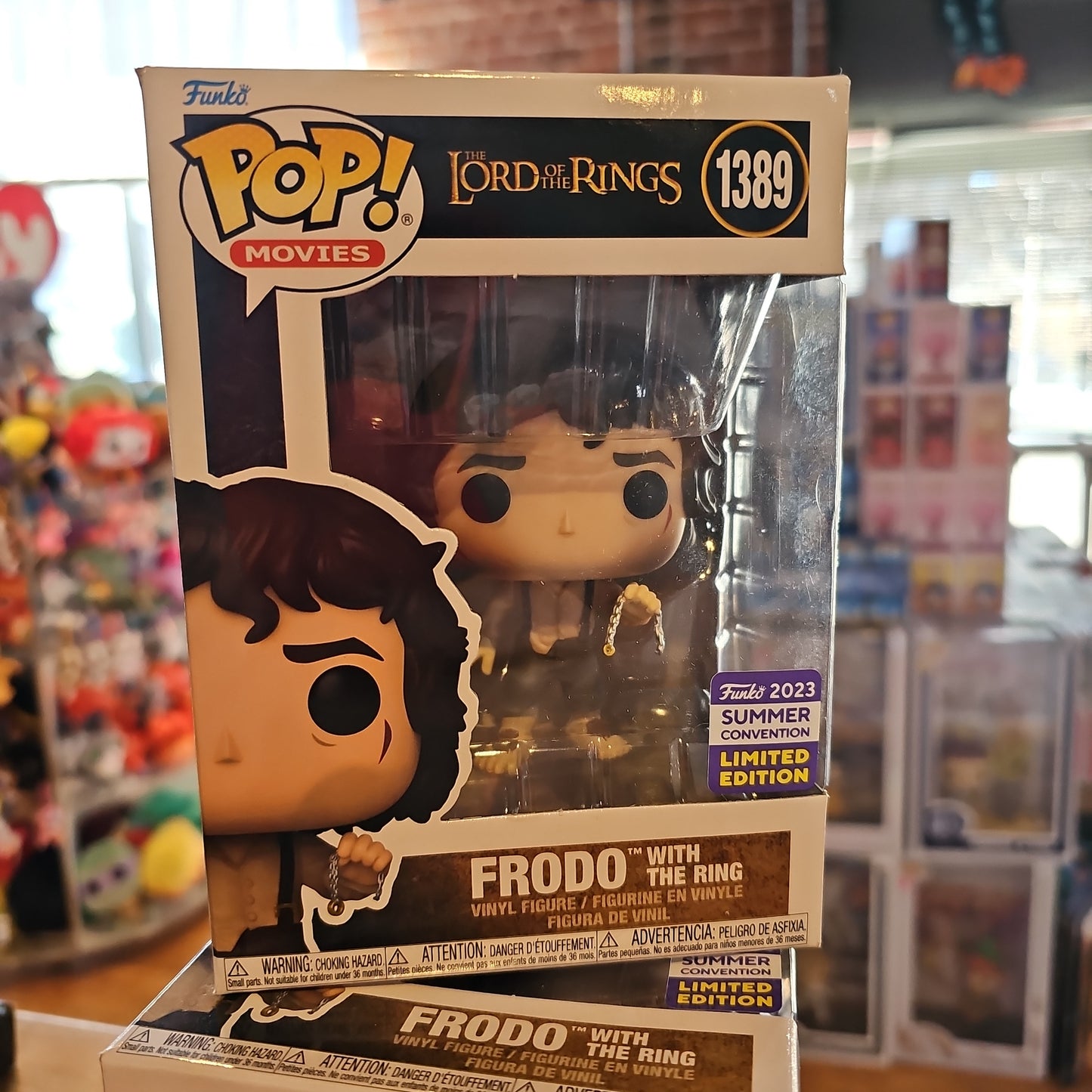 Lord of the Rings - Frodo with Ring #1389 - Funko Pop Vinyl Figure (movies)