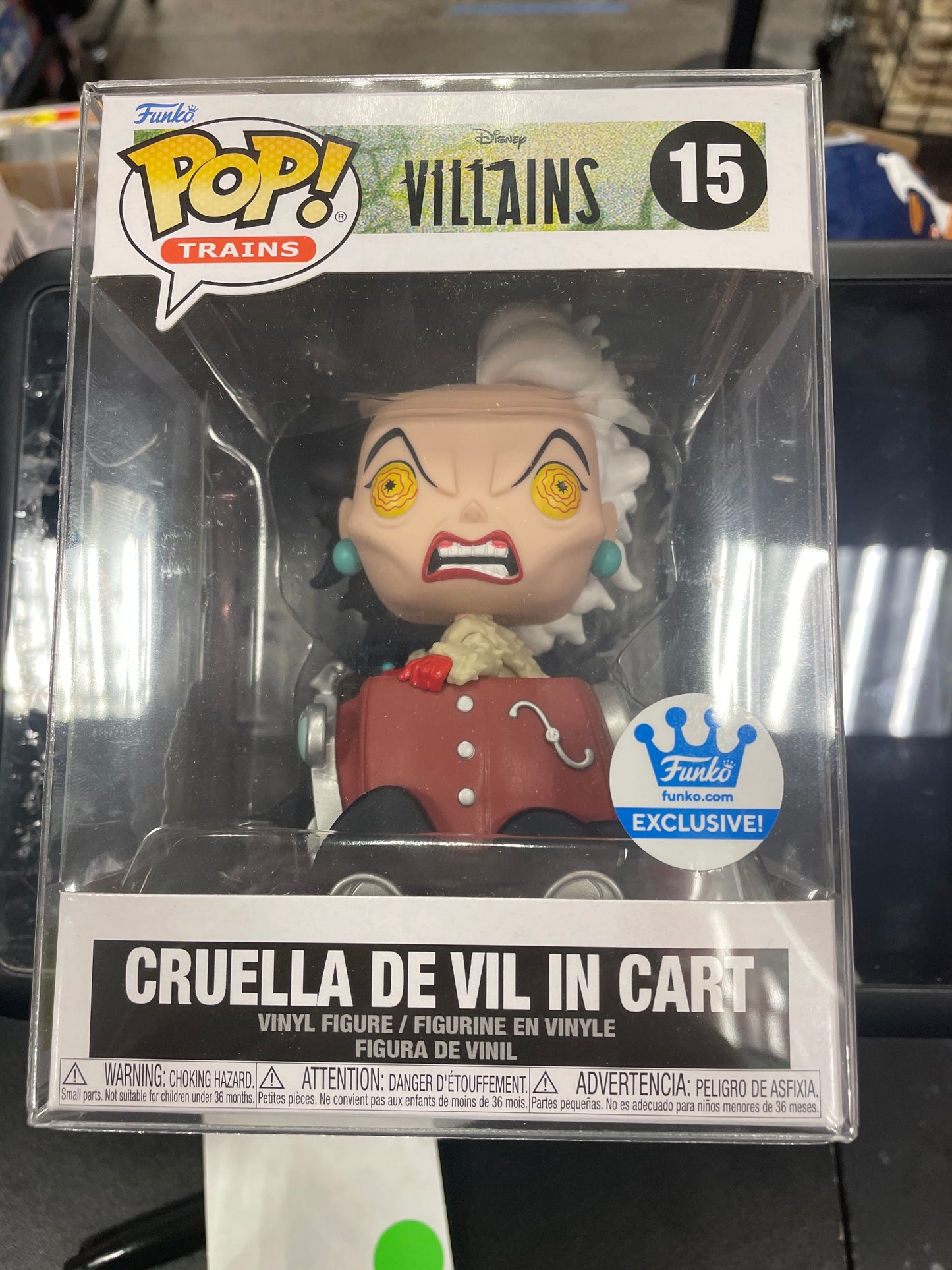 Disney villians- train 15 cruella de vil in cart Exclusive Funko Pop! Vinyl Figure