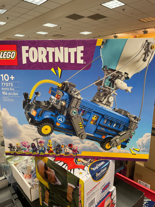 LEGO Fortnite 77073 battle Bus