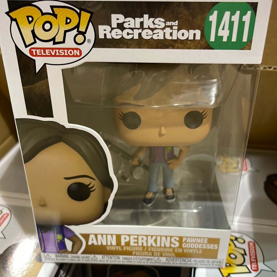 Parks and Recreation goddess vs ranger- Funko Pop Vinyl Figure (television)