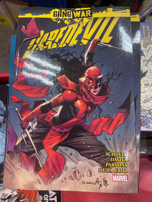 Daredevil Gang War -Marvel Graphic Novels