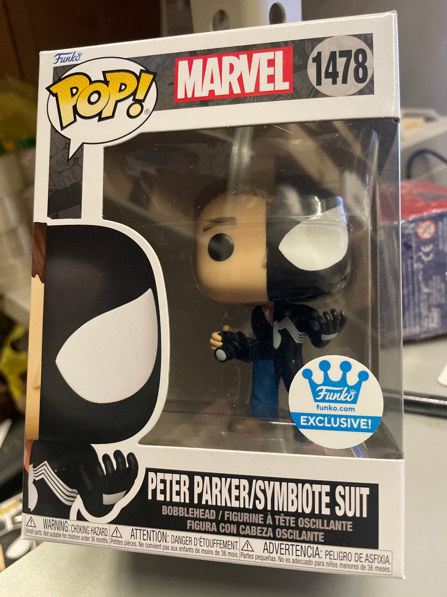 Marvel Peter Parker/symbiote suit 1478 exclusive funko pop vinyl figure