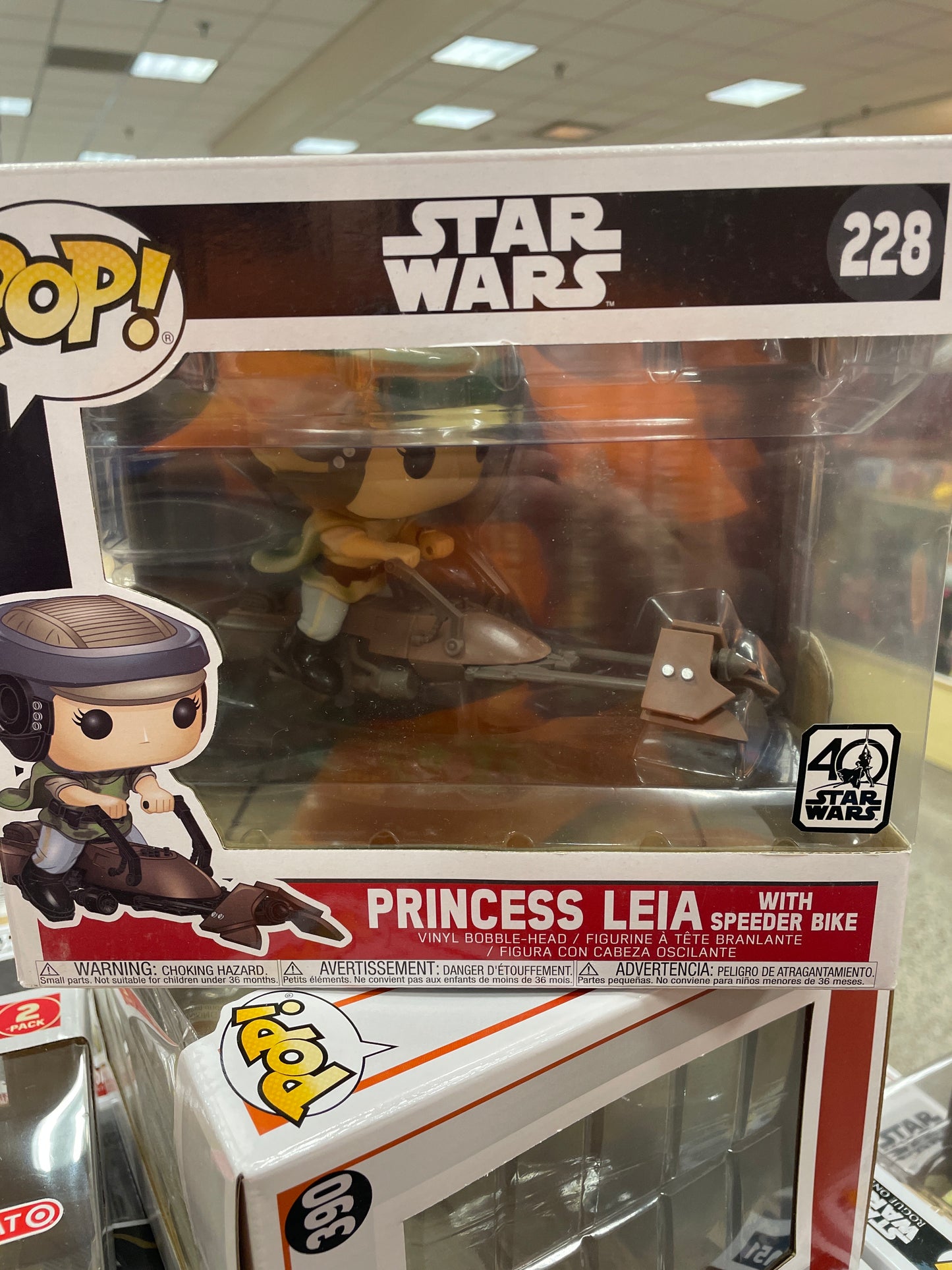 Luke Skywalker chase w/ Speeder Bike Star Wars Funko Pop! Vinyl Figure
