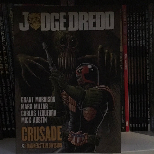 2000 AD - Judge Dredd - Graphic Novel