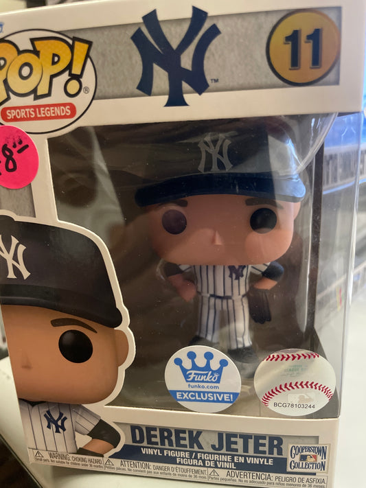MLB Derek Jeter 11 exclusive Funko Pop! VINYL Figure