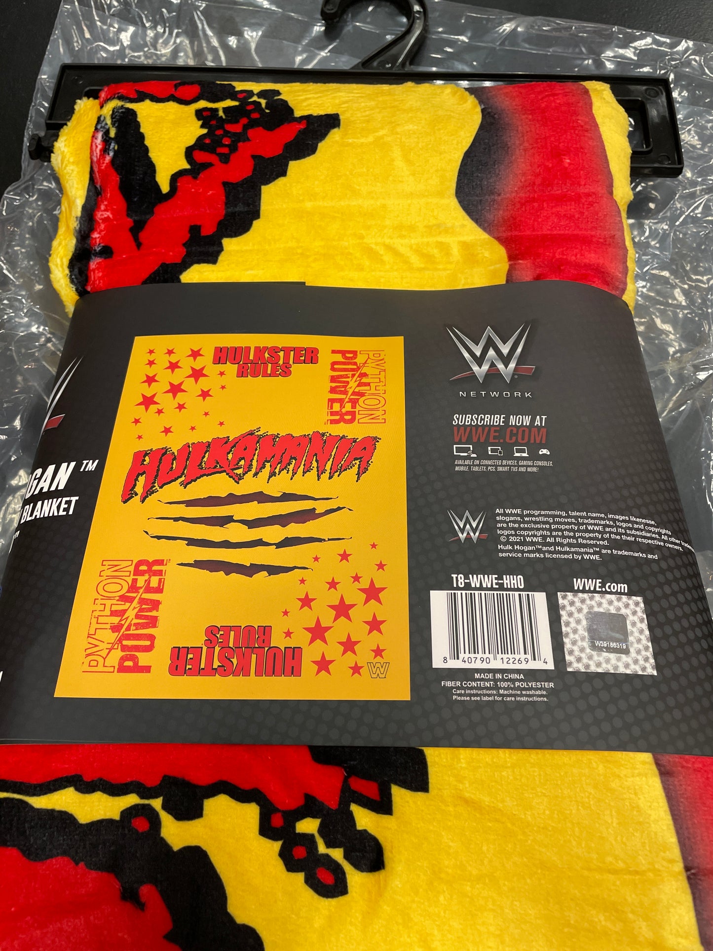 Hulk hogan hulkamania throw blanket new