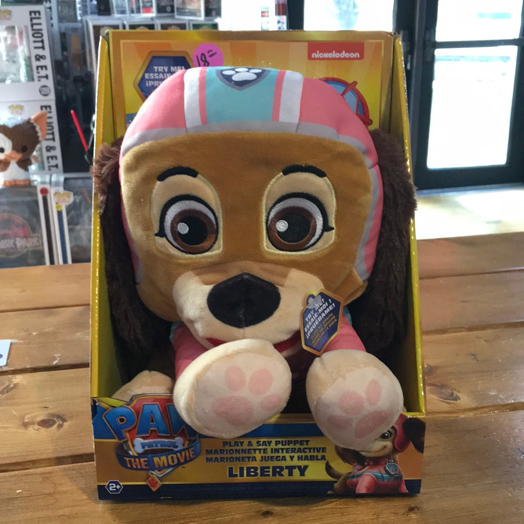 Paw Patrol The Movie Play & Set Puppet - Liberty