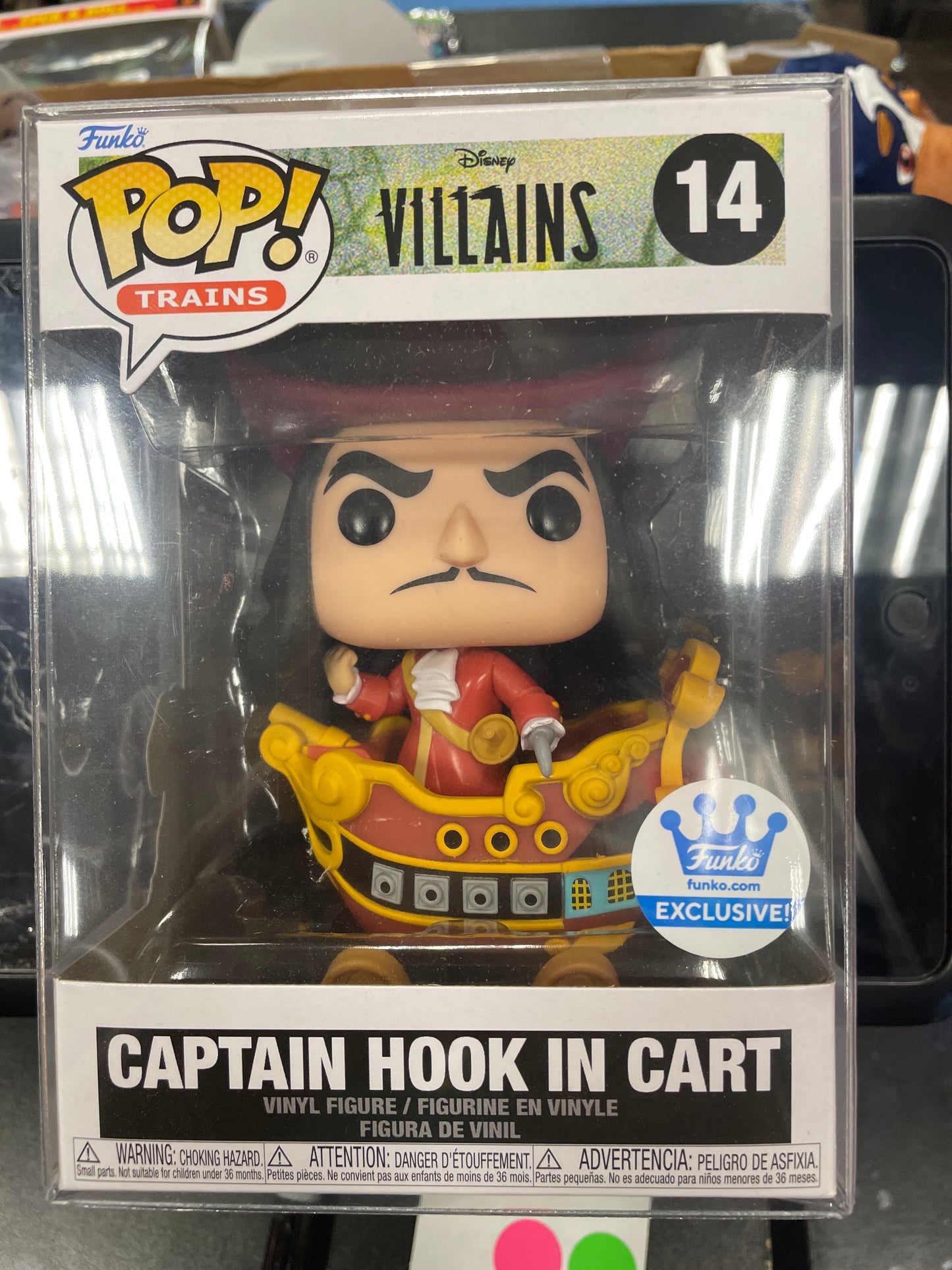 Disney villians- train 14 captain Hopk in cart Exclusive Funko Pop! Vinyl Figure