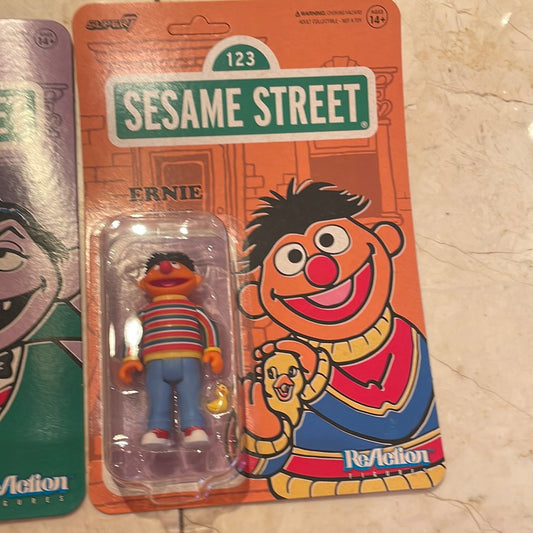 Super 7 - Sesame Street REACTION FIGURE - Ernie