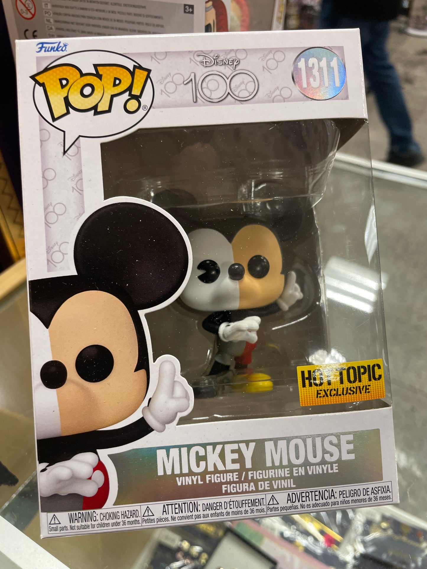 Mickey Mouse 100 1311 exclusive- Funko Pop! Vinyl figure