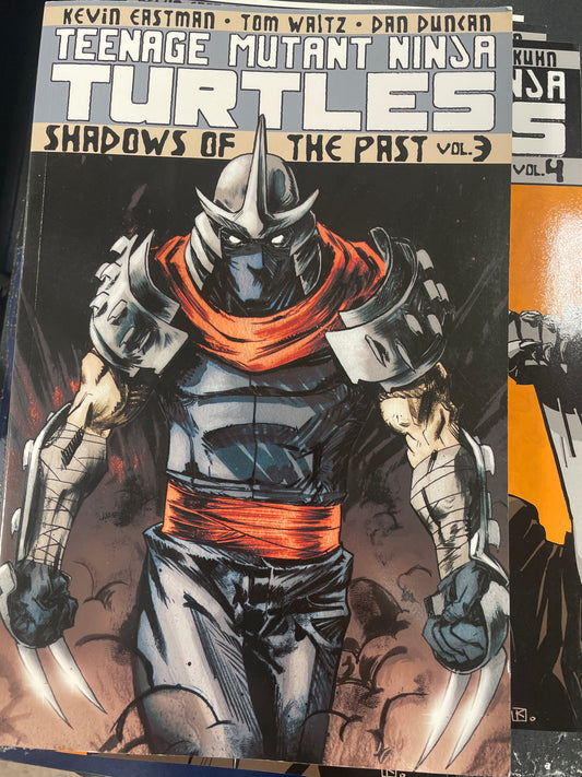 TMNT Shadows of the Past  teenage mutant ninja turtles Graphic Novel