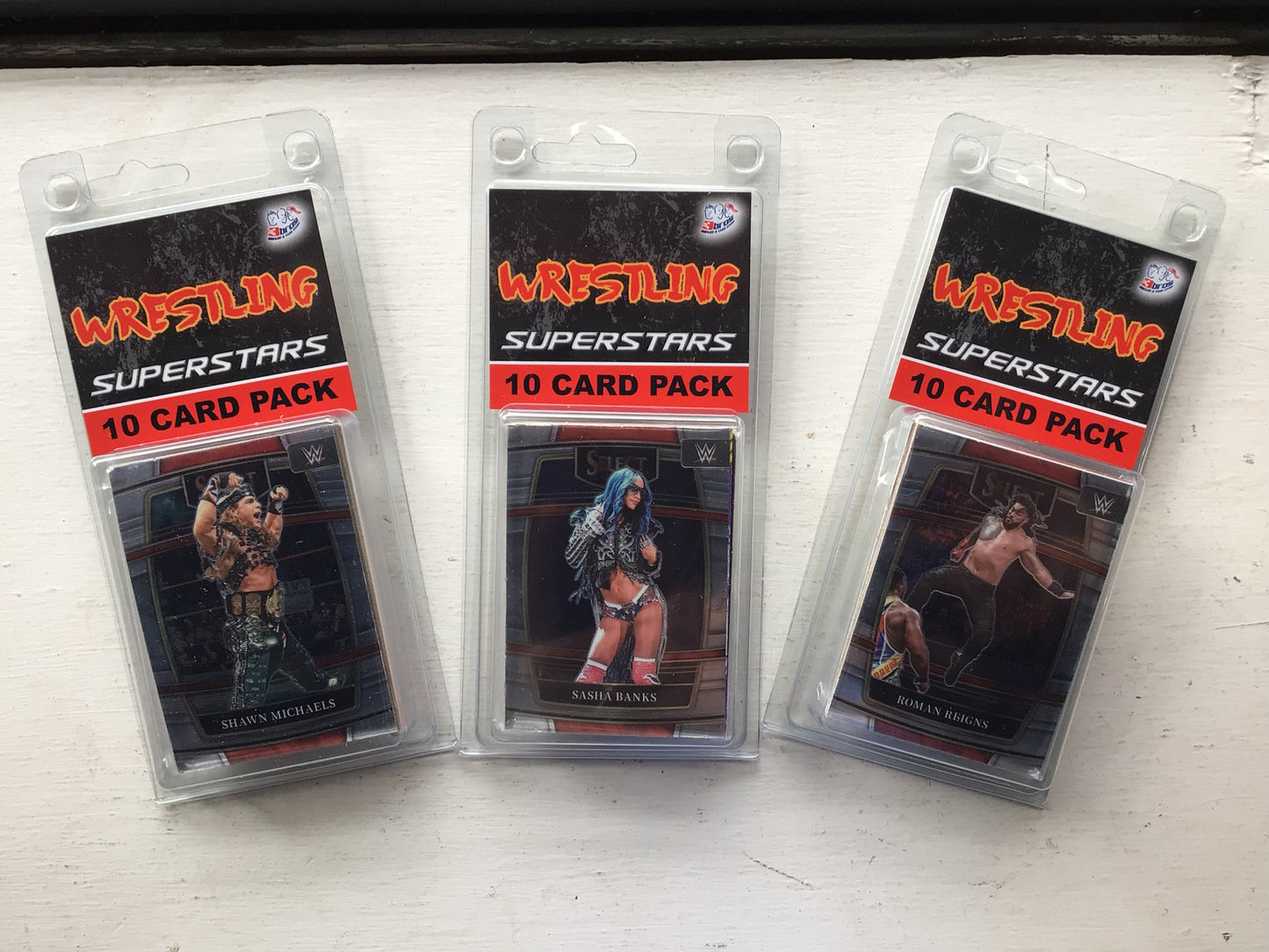WWE Wrestling Superstars Trading cards - Assorted 10 card pack