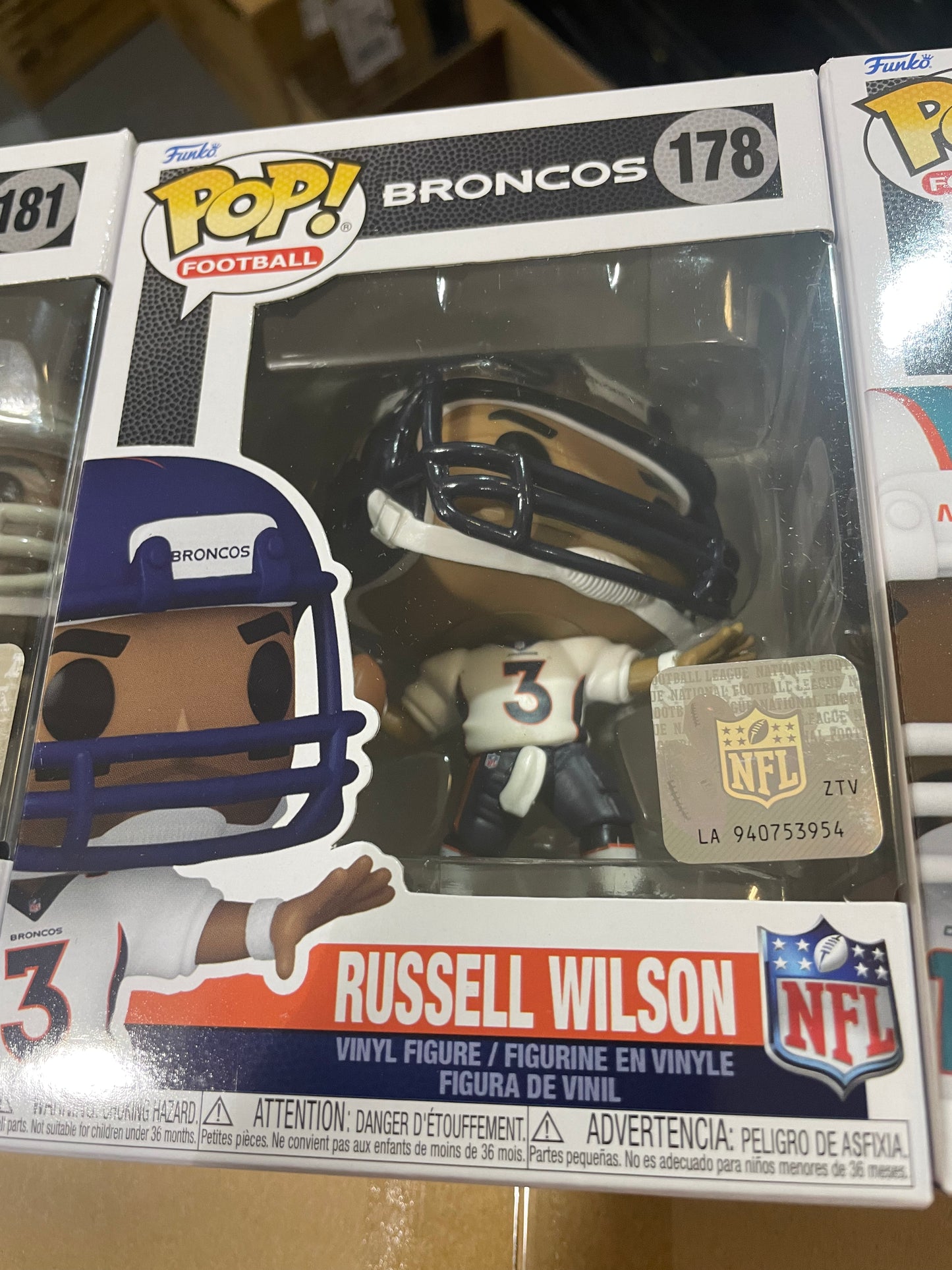 NFL Russell Wilson 178 FUNKO Pop only figure sports Tall Man