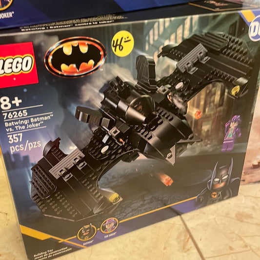 Lego 76265 Batwing Batman vs the joker 1989  Lego set