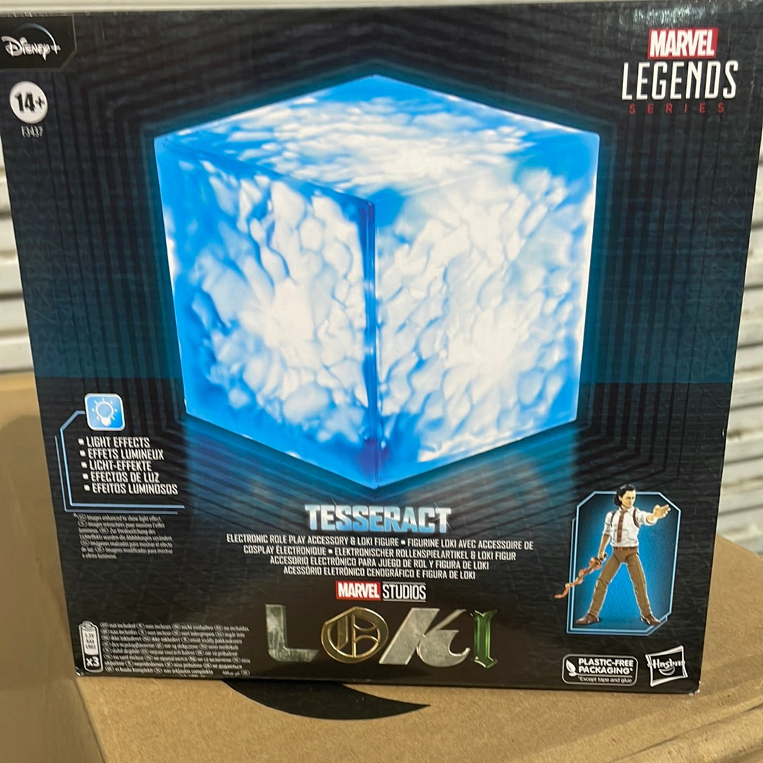 Marvel Legends Series Loki Tesseract Hasbro