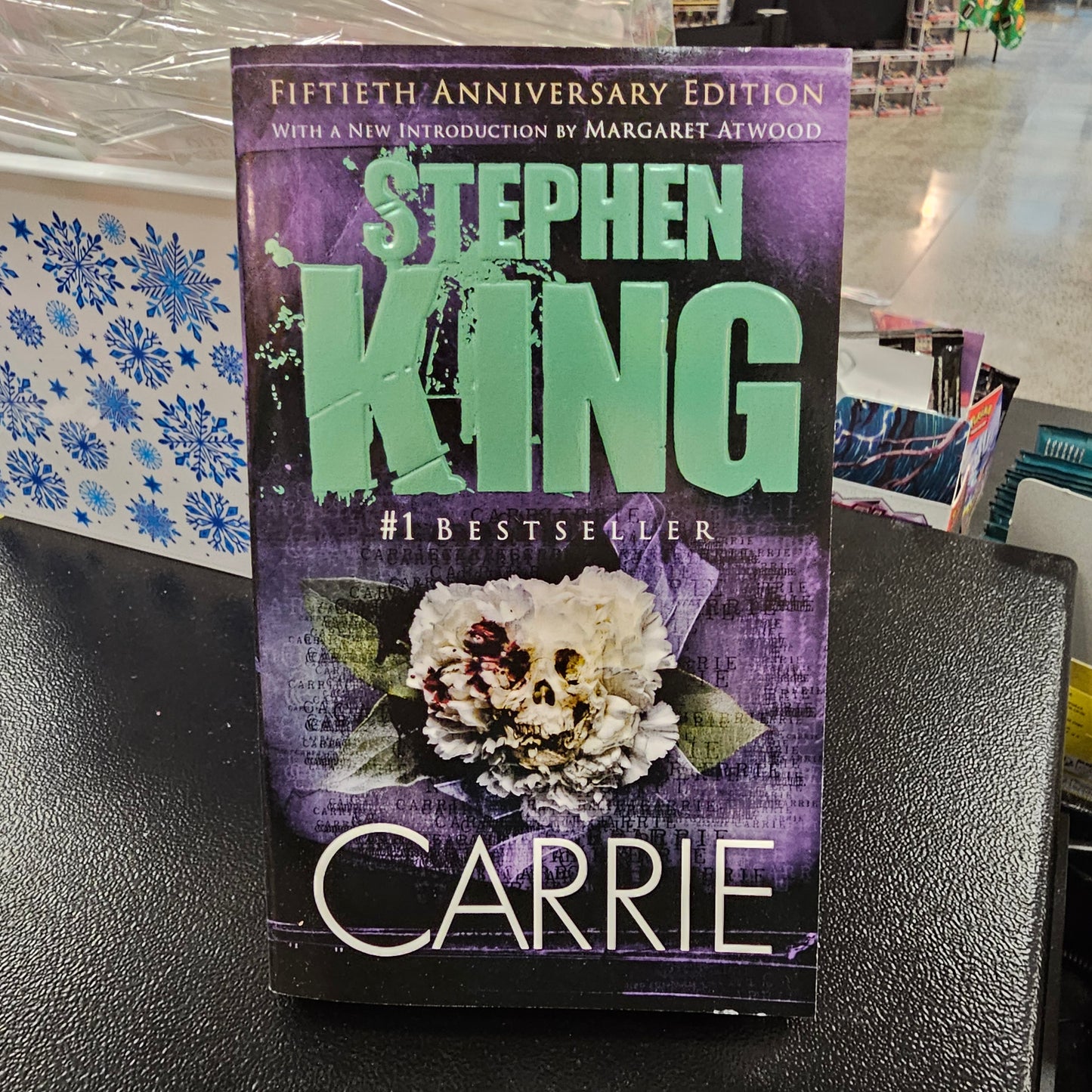 Carrie - Paperback Novel by Stephen King
