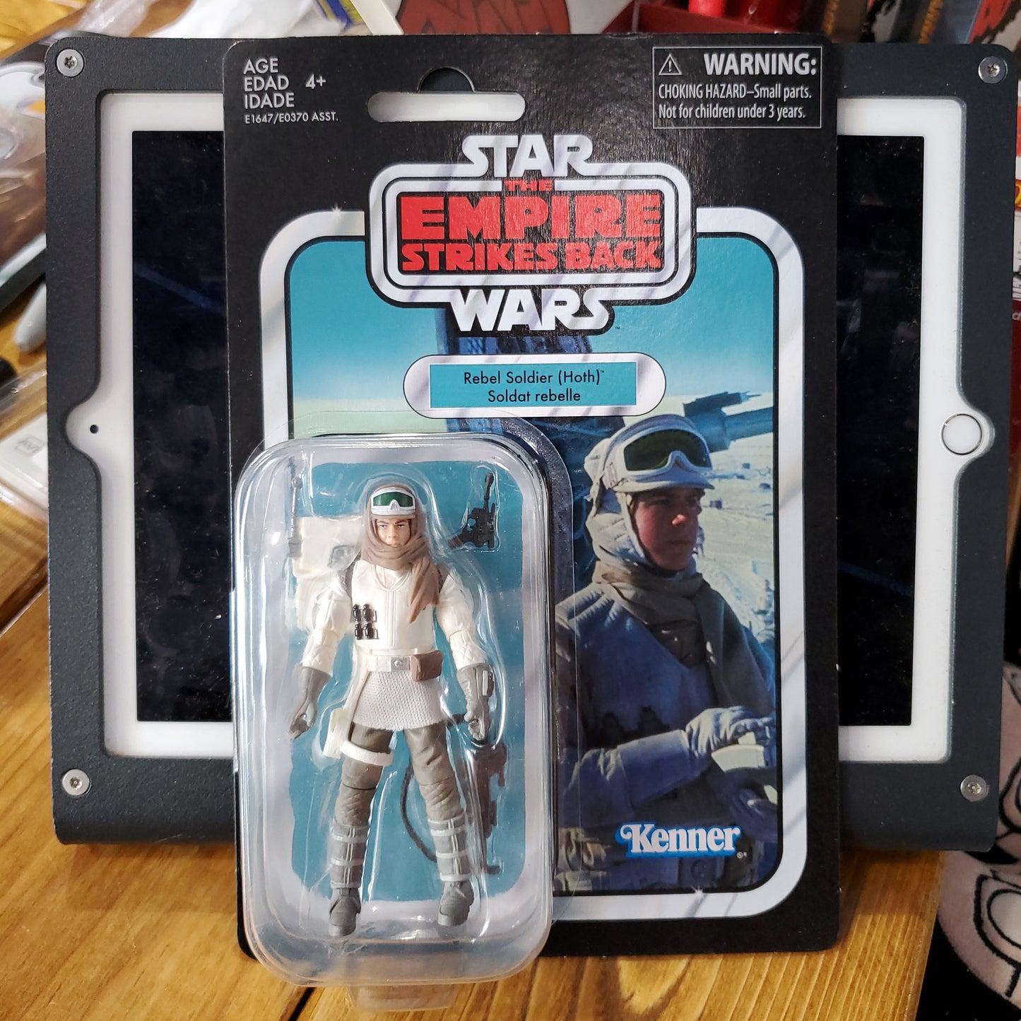 Star Wars: Empire Strikes Back - Rebel Soldier (Hoth) - Hasbro Action Figure