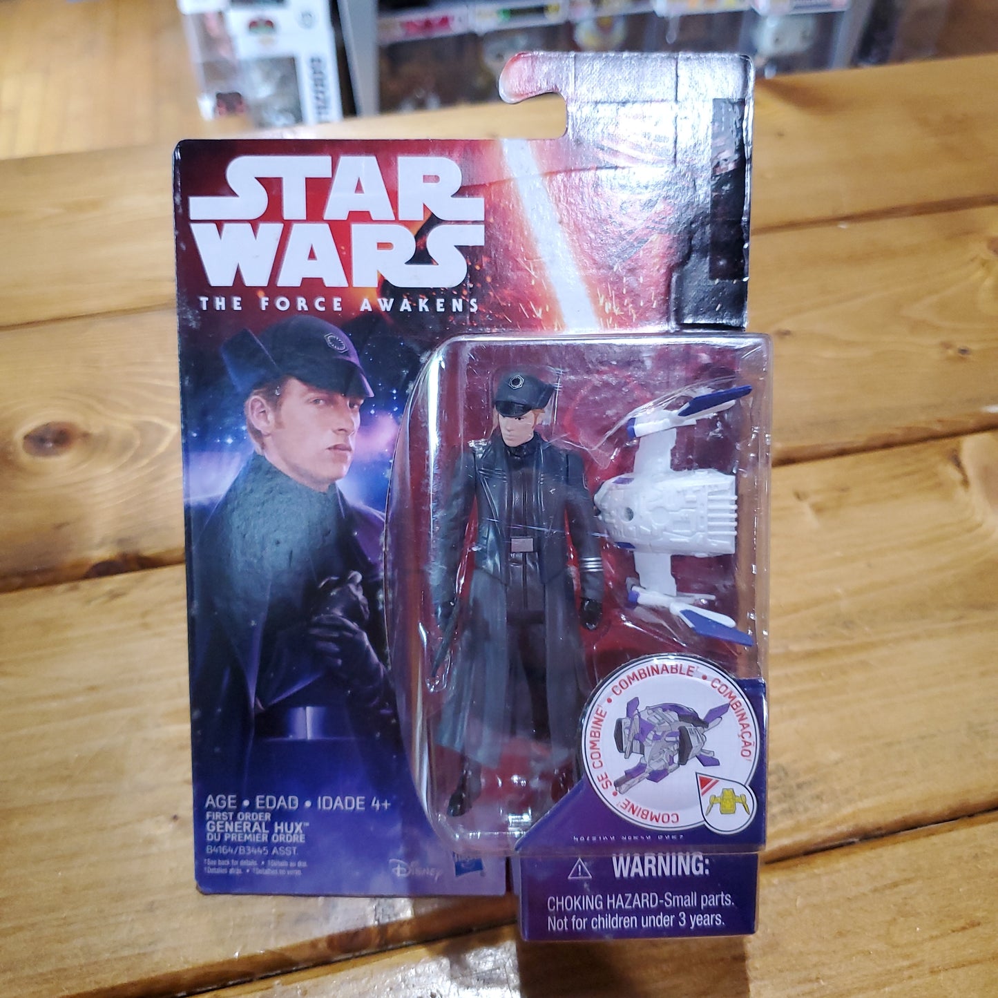 Star Wars: Force Awakens - General Hux - Hasbro Action Figure