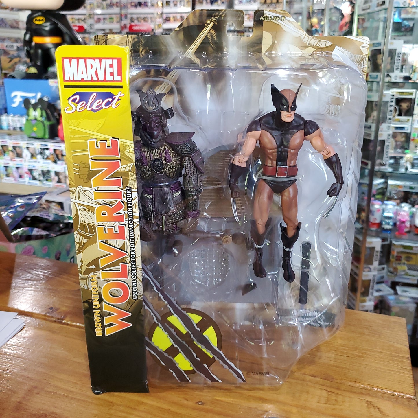 Marvel Diamond Select Wolverine Action Figure (Brown Uniform)