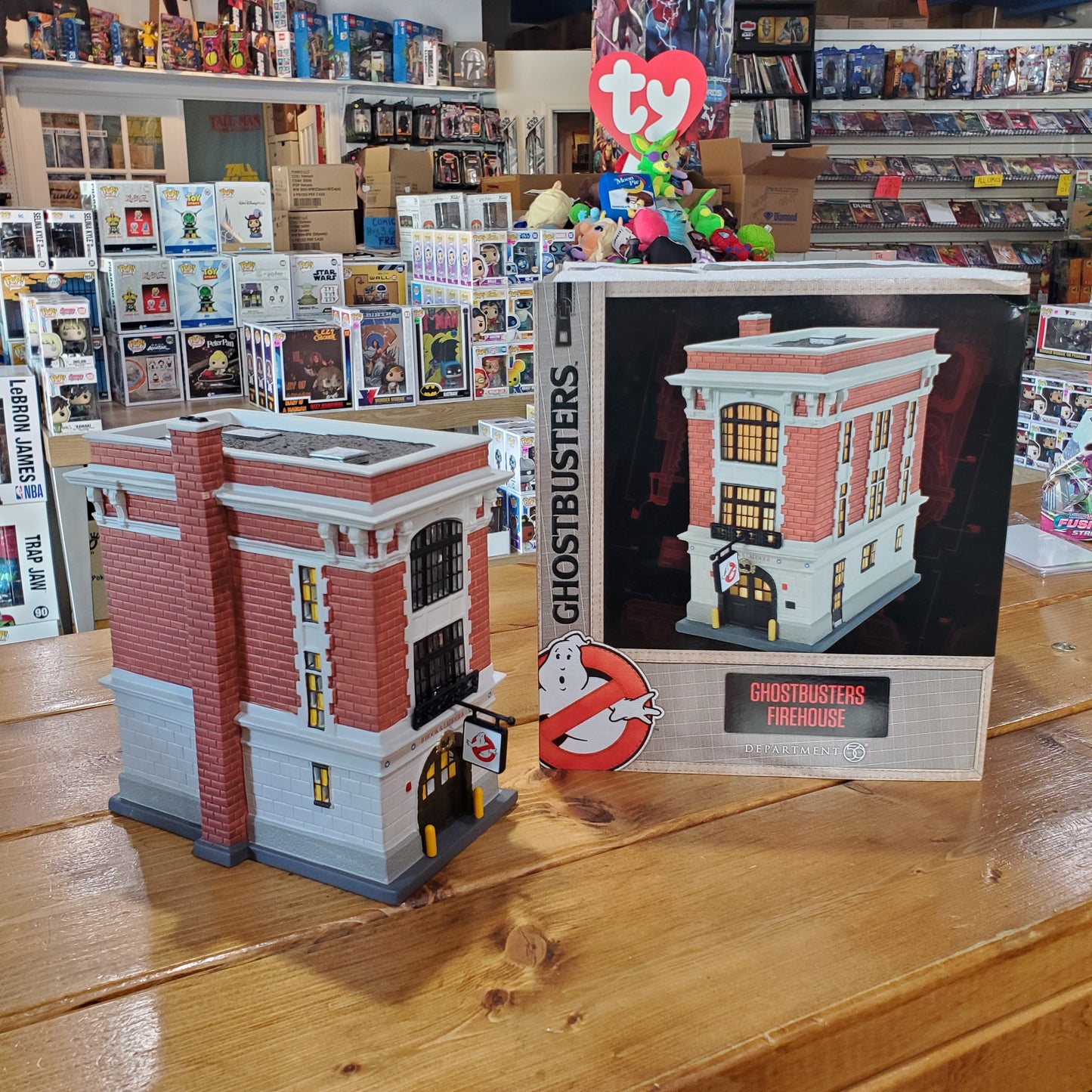 Ghostbusters Firehouse by Department 56
