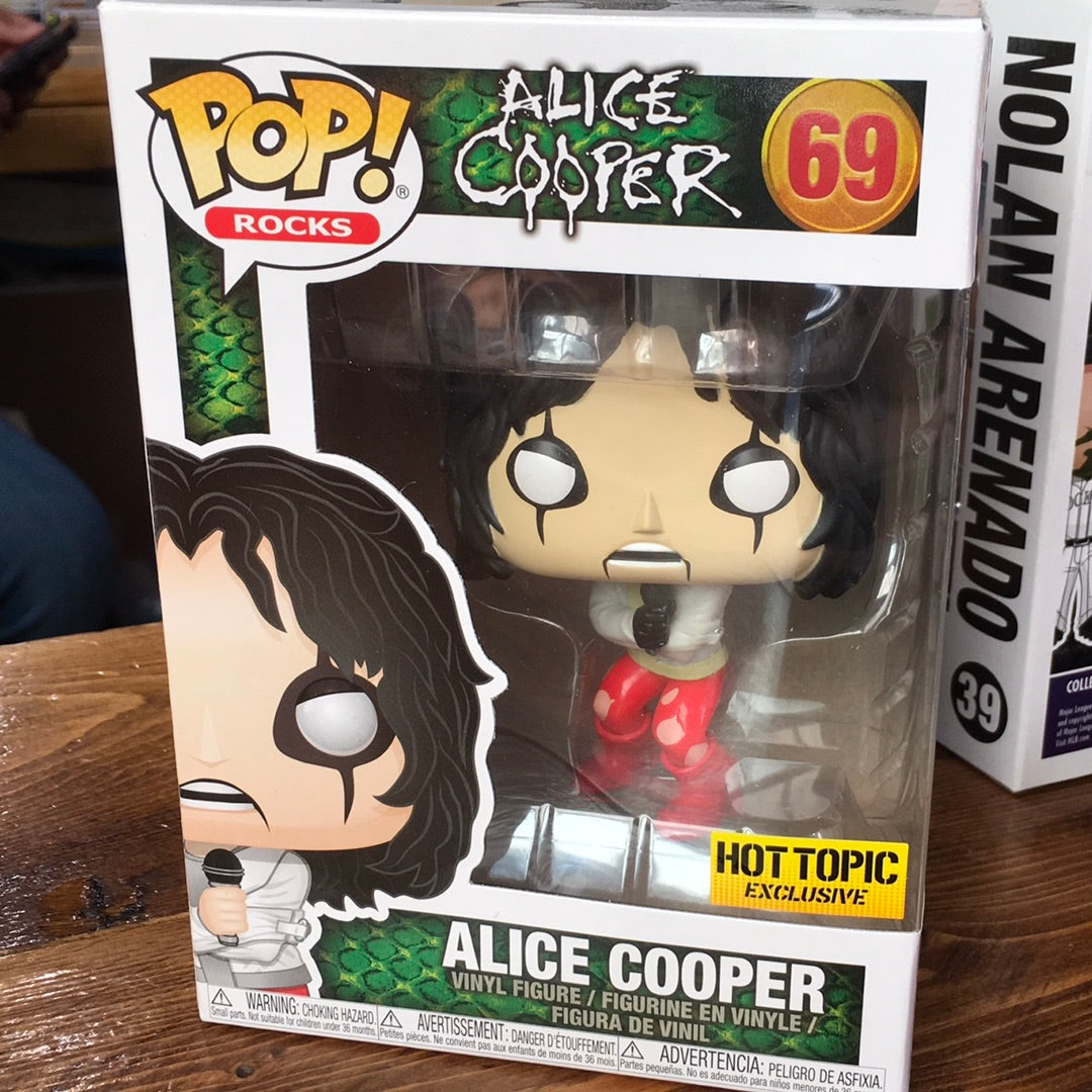 Alice Cooper 69 exclusive Funko Pop! Vinyl figure rocks