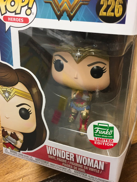 Wonder Woman 226 exclusive Funko Pop! Vinyl Figure dc comics