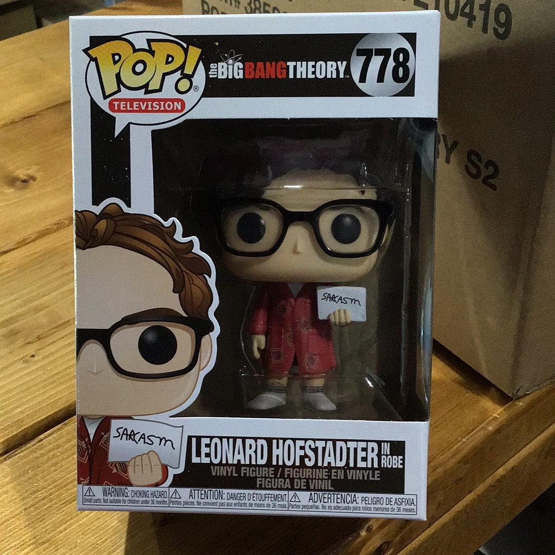 Big Bang Theory - Leonard Hofstadter in Robe #778 - Funko Pop! Vinyl Figure (Television)