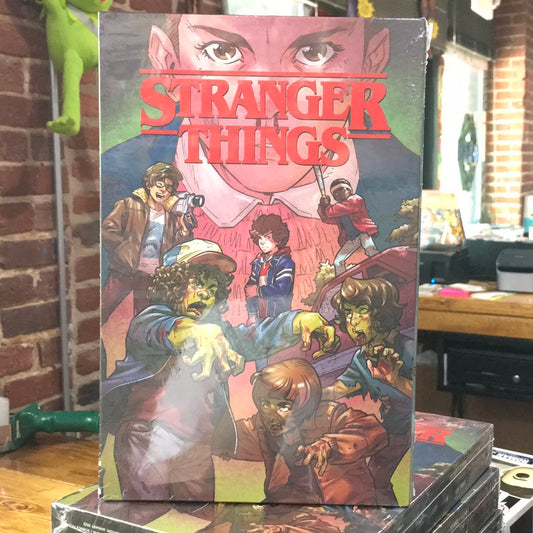 Stranger Things: Young Adult Boxed Set (3-in-1) - Graphic Novel by Dark Horse Books
