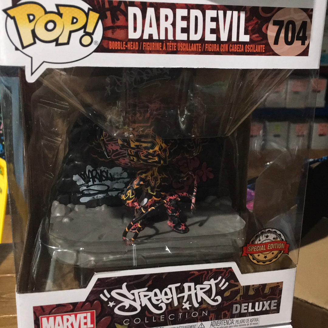 Daredevil street art 6 inch exclusive Funko Pop! Vinyl figure marvel